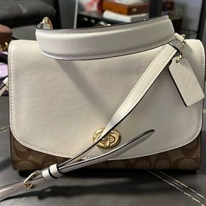 Coach Shoulder bag in tabby and signature jacquard.  Used, but like new.